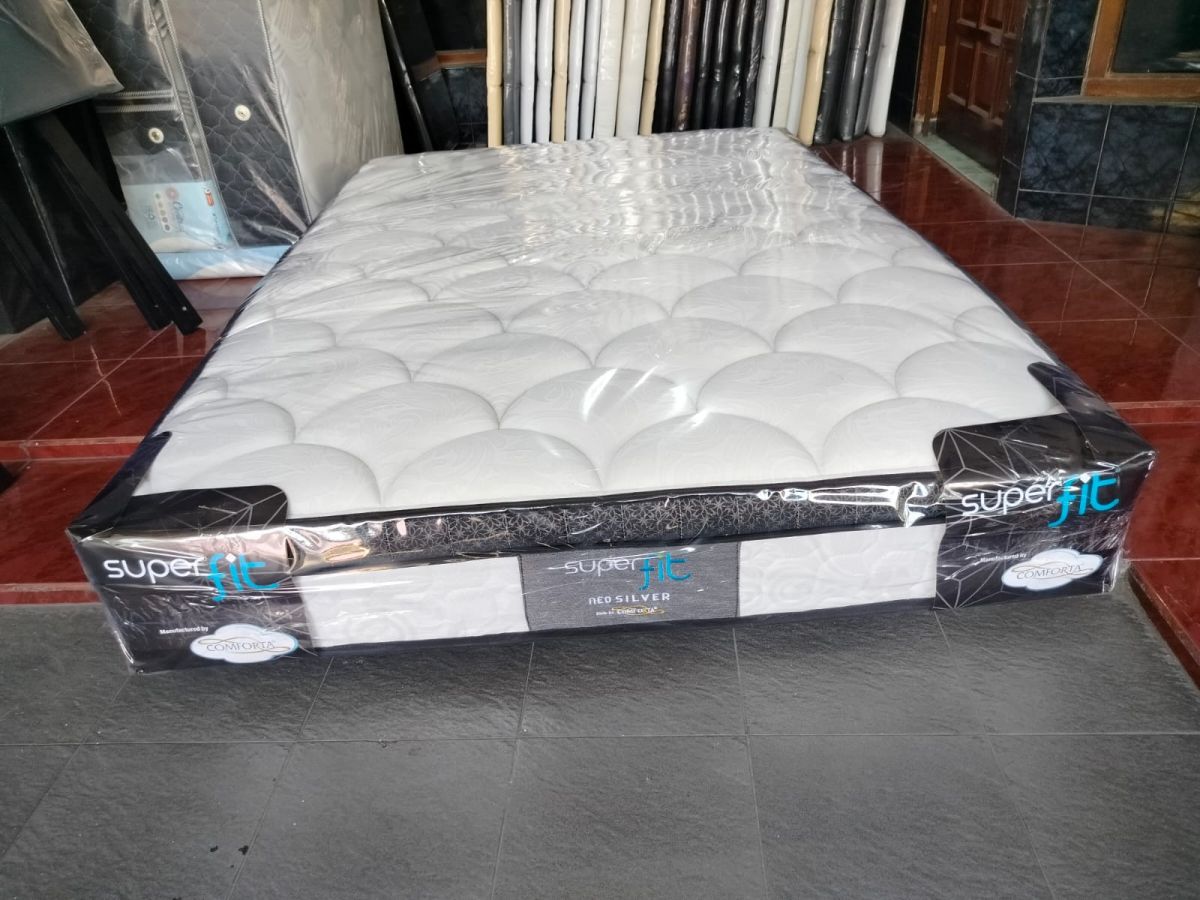 Comforta Superfit Neo Silver Extra 100 Putih